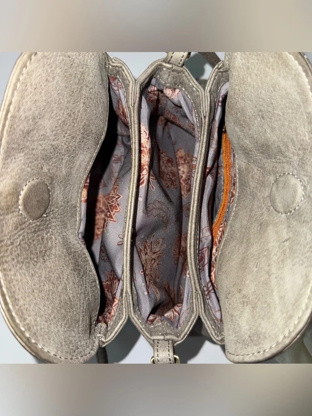 HOBO Birdy Crossbody Purse Tassel (Heavy Metal) 100% Genuine Leather NWOT!